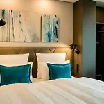 Motel One Köln-Neumarkt